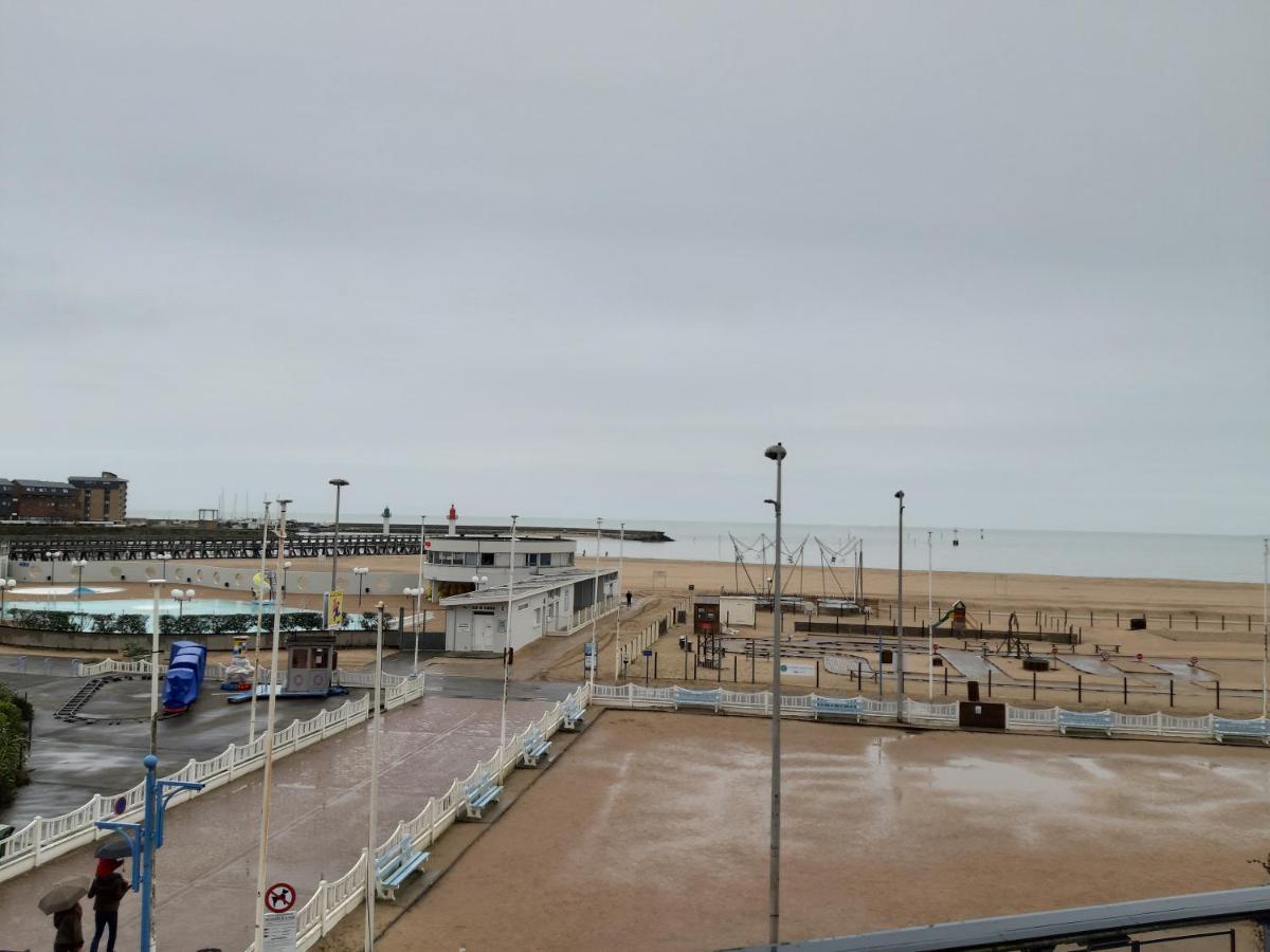 Les Embruns Hotell Trouville-sur-Mer Eksteriør bilde